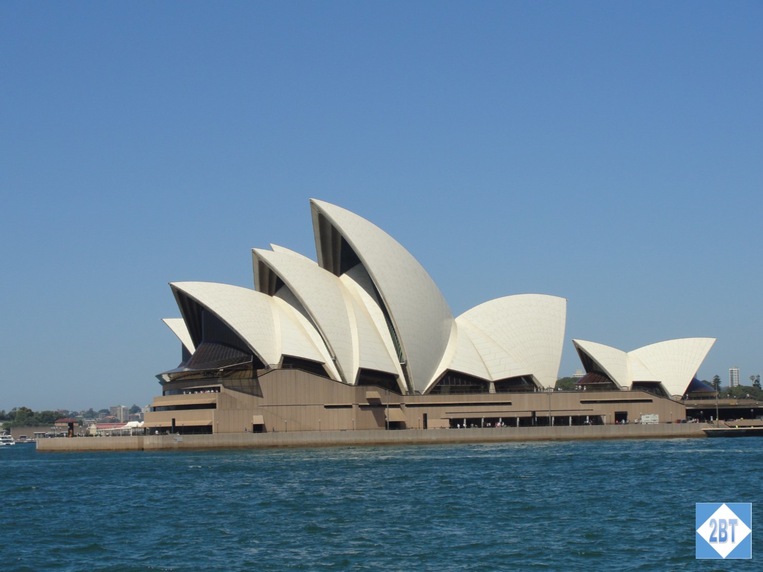 SPB Sydney Opera House 2B Traveling